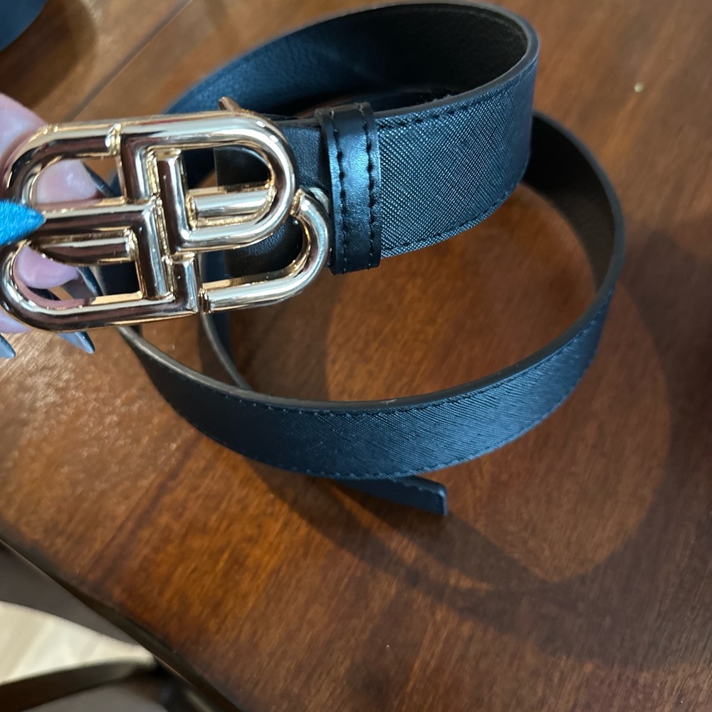 Women belt black.